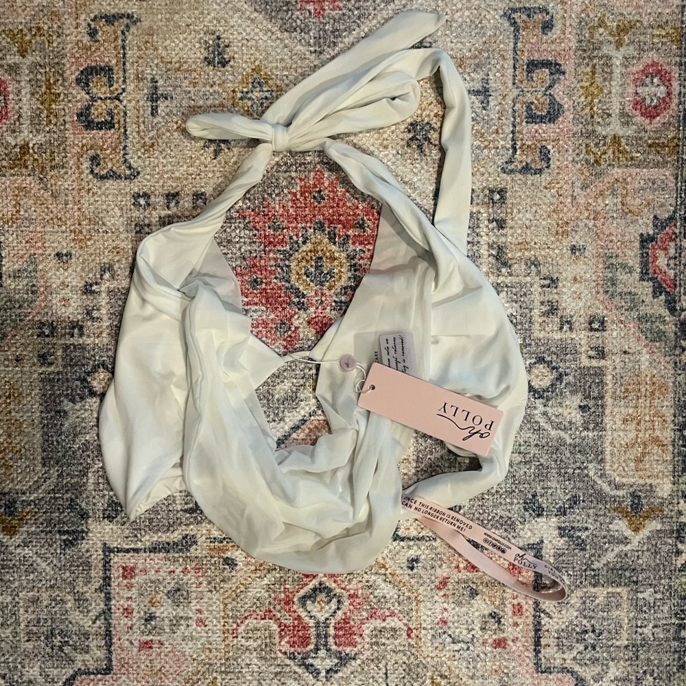 Oh Polly Nila Halterneck Crop Top